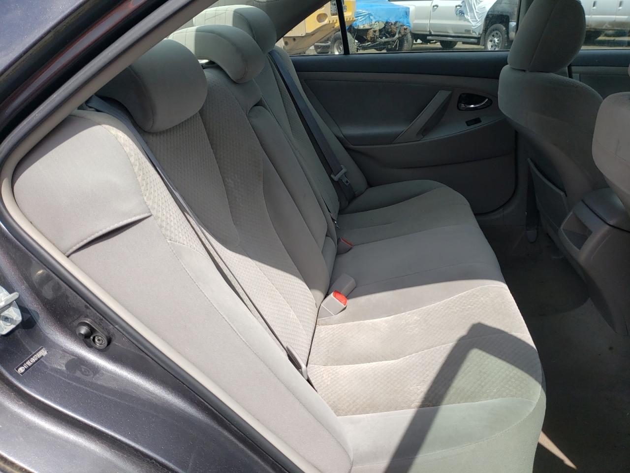 Photo 6 from auction – 2007 TOYOTA CAMRY CE with VIN 4T1BE46K67U688062