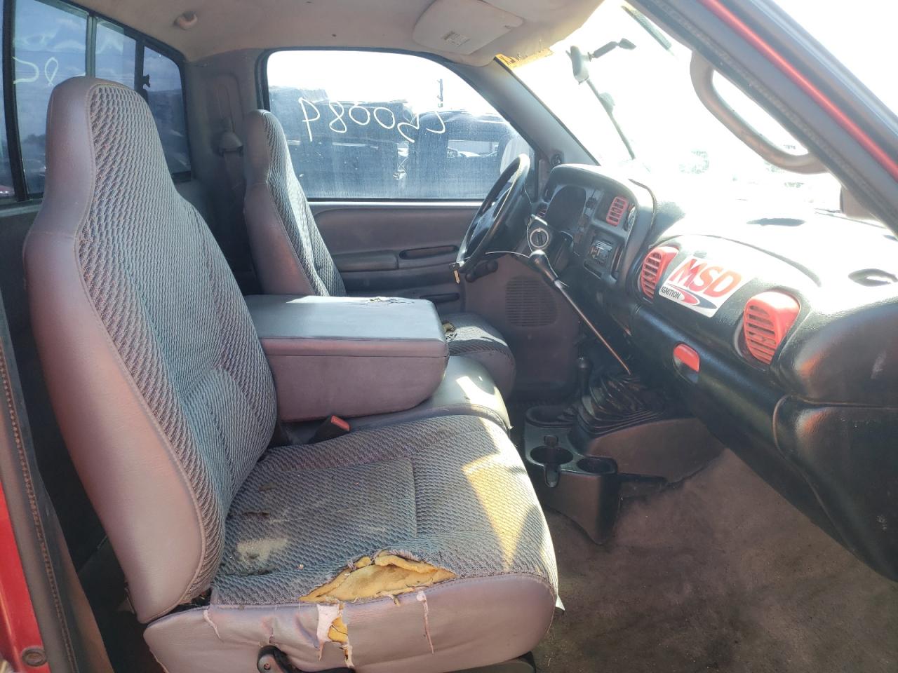 Photo 5 from auction – 1999 DODGE RAM 1500 with VIN 1B7HF16Y9XS269309