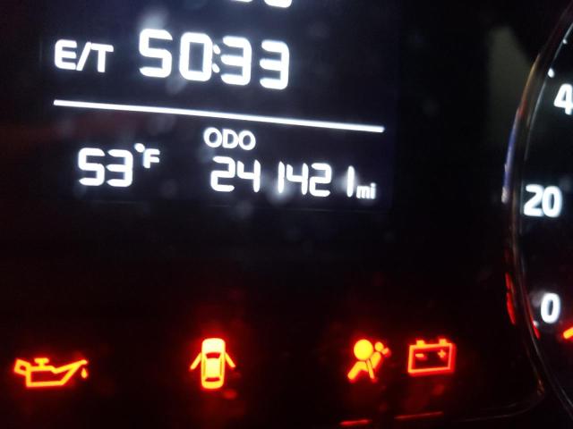 Photo 8 from auction – 2018 KIA FORTE LX with VIN 3KPFK4A71JE221185