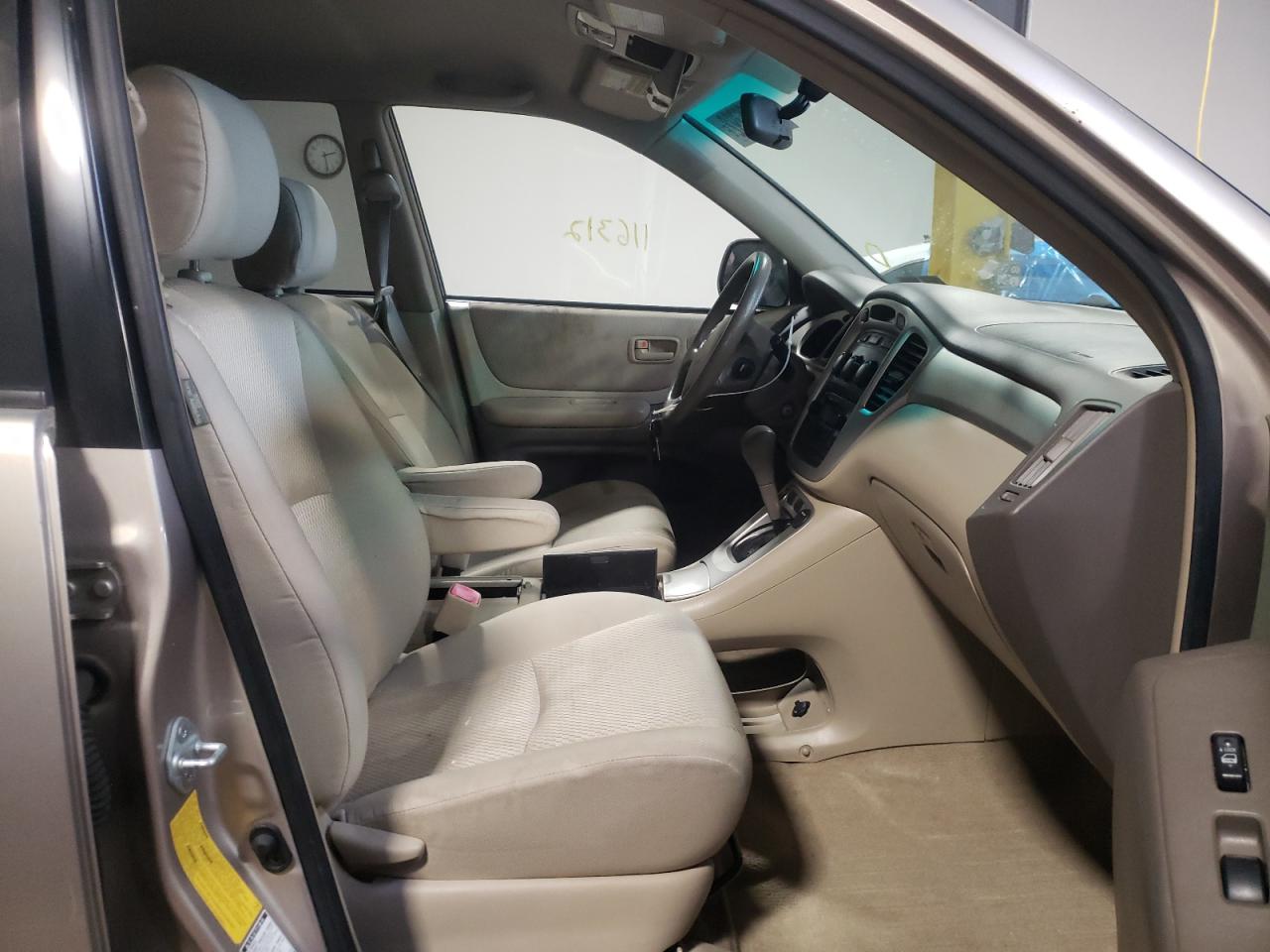 صورة رقم 5 من المزاد - 2007 TOYOTA HIGHLANDER مع VIN JTEHD21AX70047620