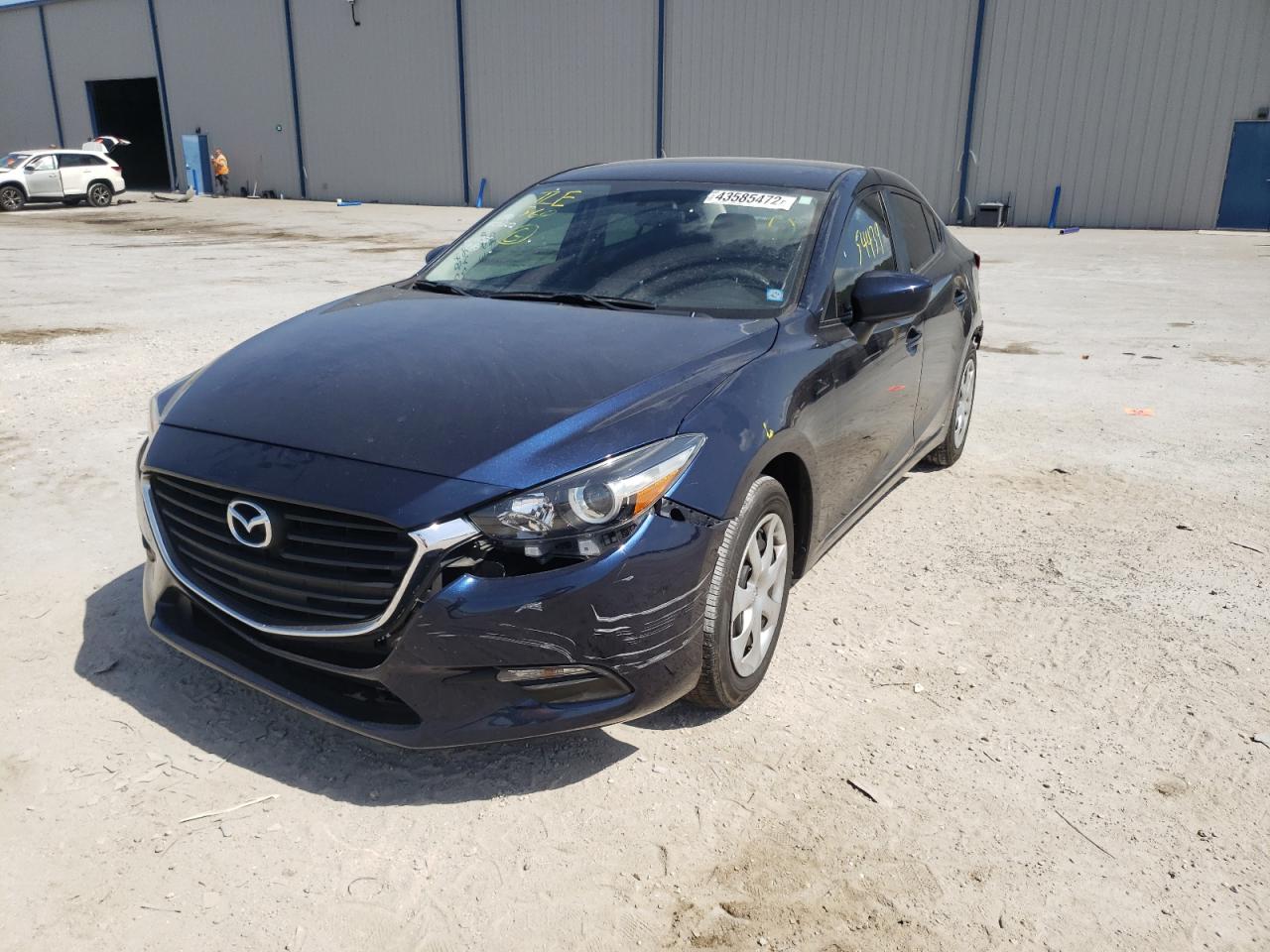 Photo 2 from auction – 2017 MAZDA 3 SPORT with VIN 3MZBN1U76HM135433