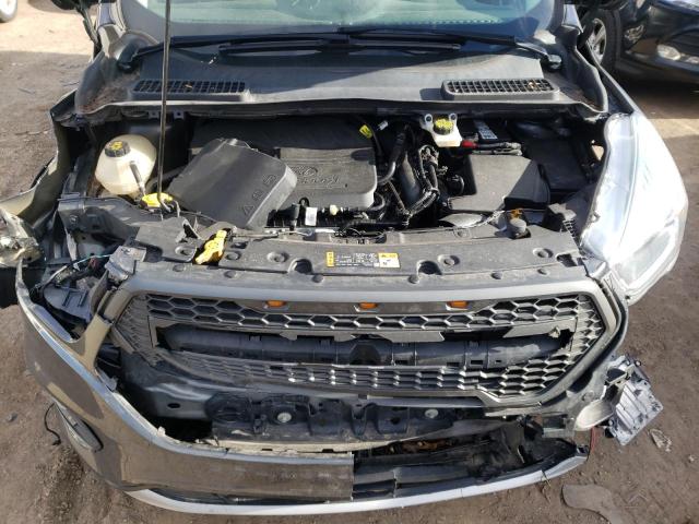 Photo 7 from auction – 2017 FORD ESCAPE SE with VIN 1FMCU9GD4HUC32633