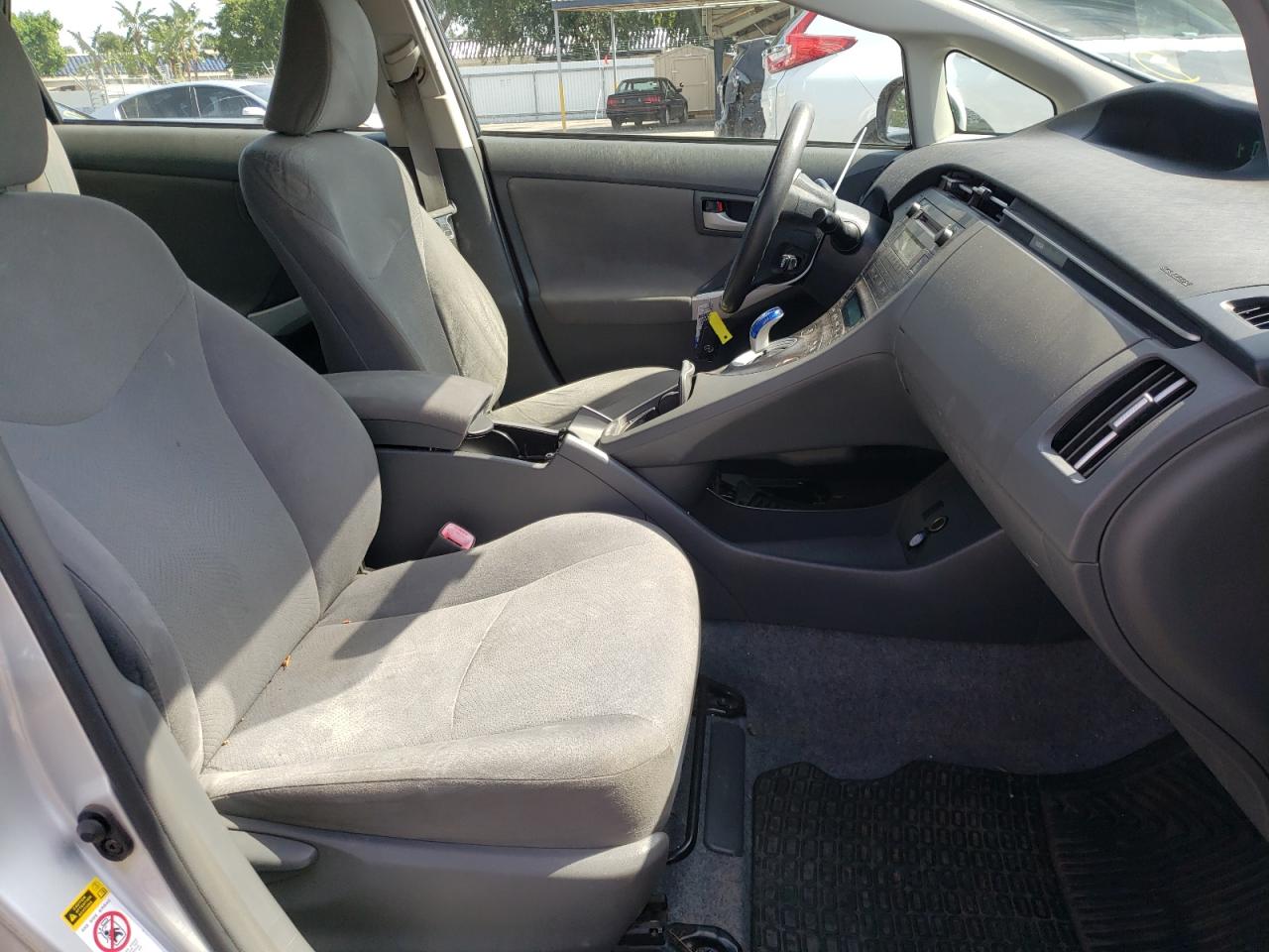 Photo 5 from auction – 2010 TOYOTA PRIUS with VIN JTDKN3DU3A0034038