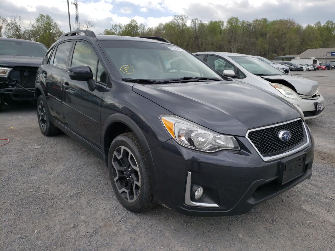 SUBARU CROSSTREK 2017 with VIN JF2GPAKC1H8221628 - Photo from auction