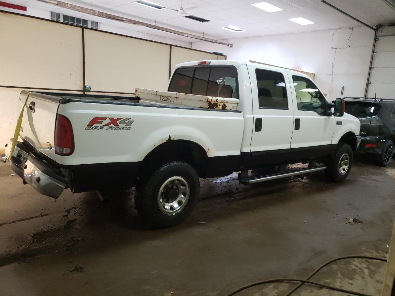 Photo 4 from auction – 2004 FORD F250 SUPER with VIN 1FTNW21L14EB28362