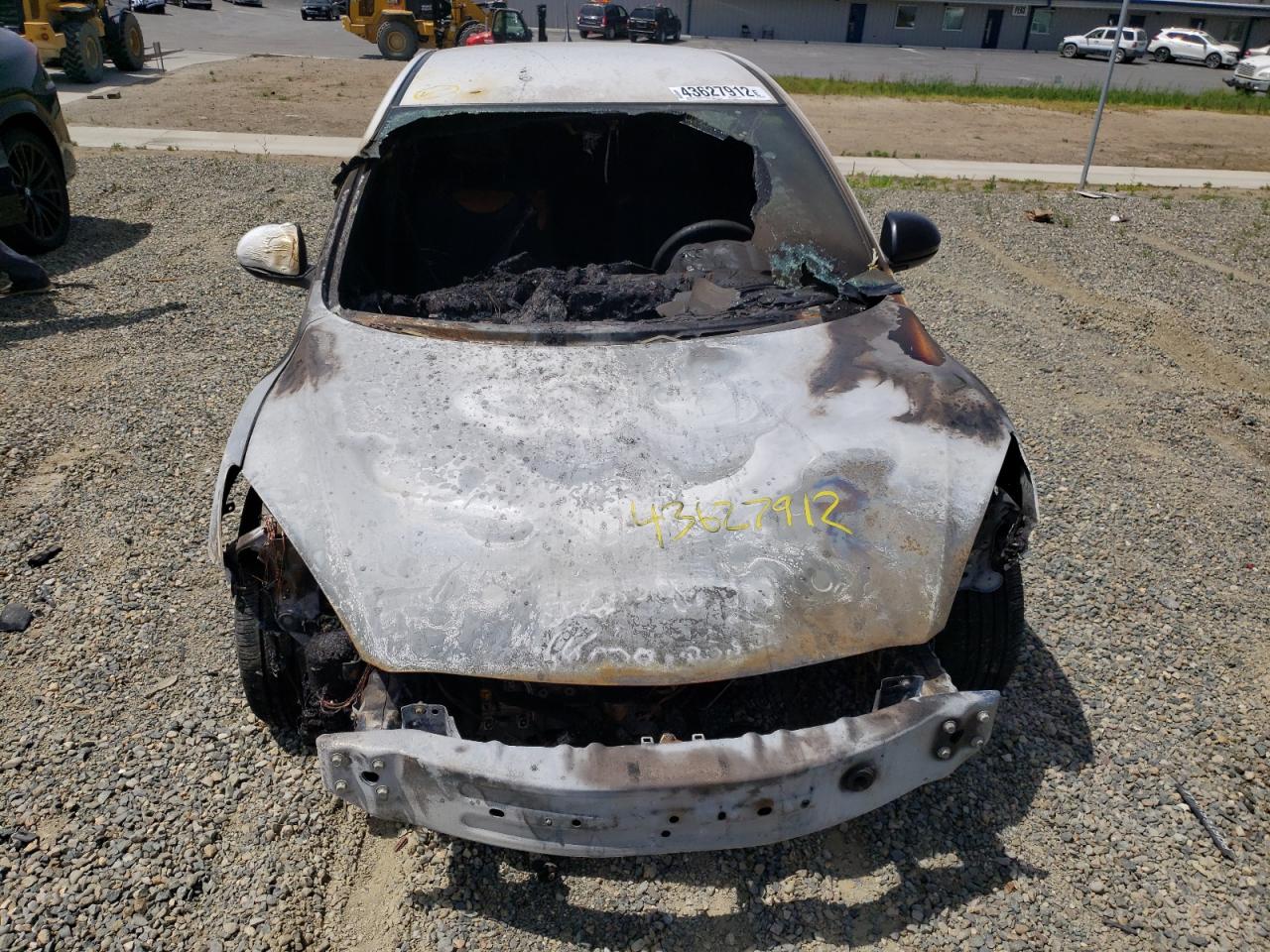 Photo 9 from auction – 2011 MAZDA 3 S with VIN JM1BL1K60B1405828