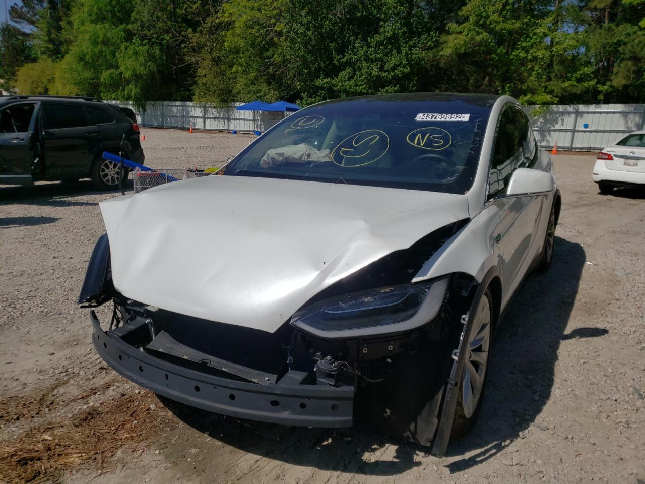 Photo 2 from auction – 2018 TESLA MODEL X with VIN 5YJXCBE44JF094819