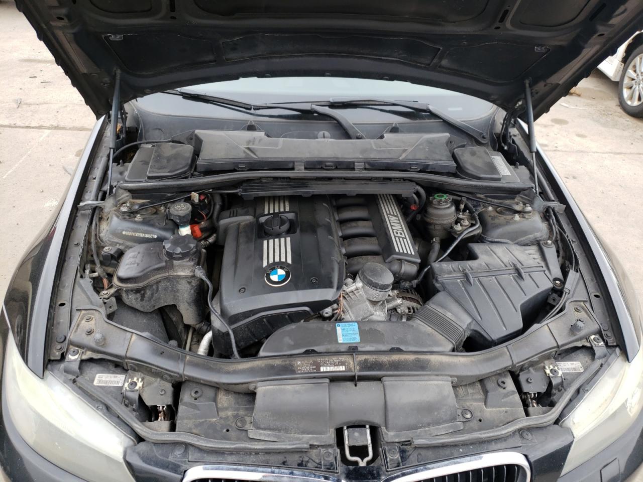 Photo 7 from auction – 2011 BMW 328 XI with VIN WBAPK7C55BA464081