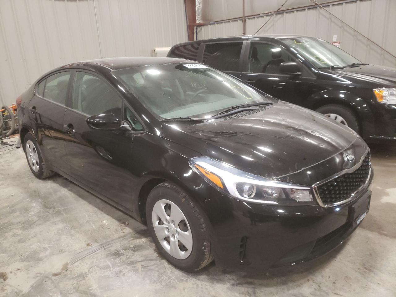 KIA FORTE LX 2017 with VIN 3KPFK4A79HE071613 - Photo from auction