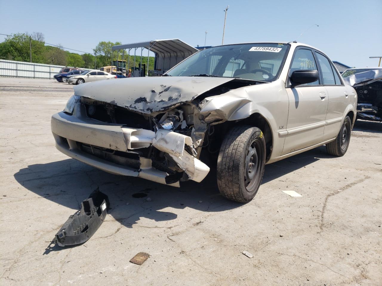 Photo 2 from auction – 2000 MAZDA PROTEGE DX with VIN JM1BJ2227Y0293939
