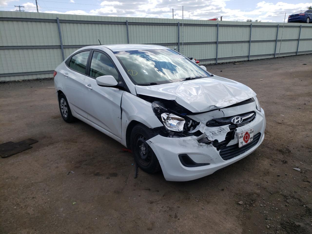 HYUNDAI ACCENT SE 2017 with VIN KMHCT4AE0HU366644 - Photo from auction