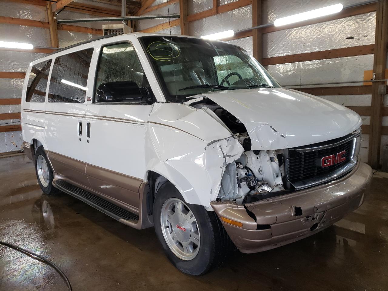 Photo 1 from auction – 2003 GMC SAFARI XT with VIN 1GKDM19X23B504087