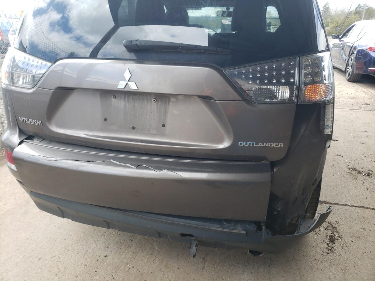 Photo 9 from auction – 2012 MITSUBISHI OUTLANDER with VIN JA4AS3AW3CU030457