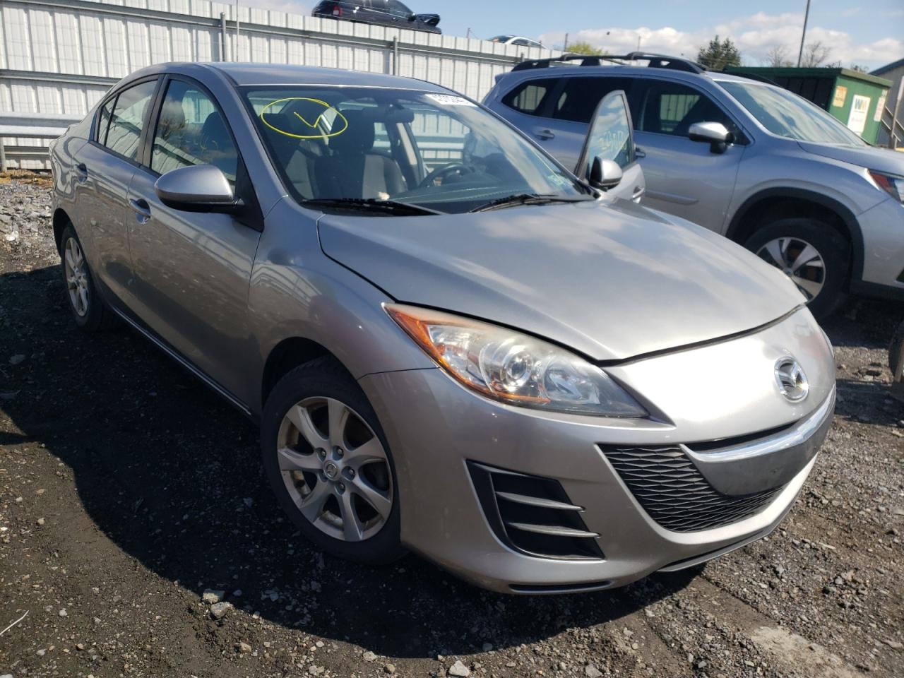 MAZDA 3 I 2010 with VIN JM1BL1SF3A1141907 - Photo from auction