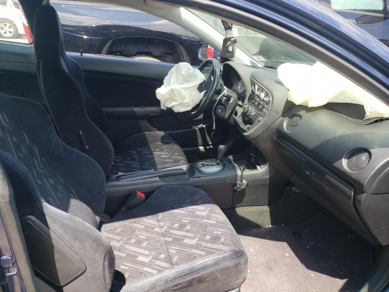Photo 5 from auction – 2002 ACURA RSX with VIN JH4DC54822C026492