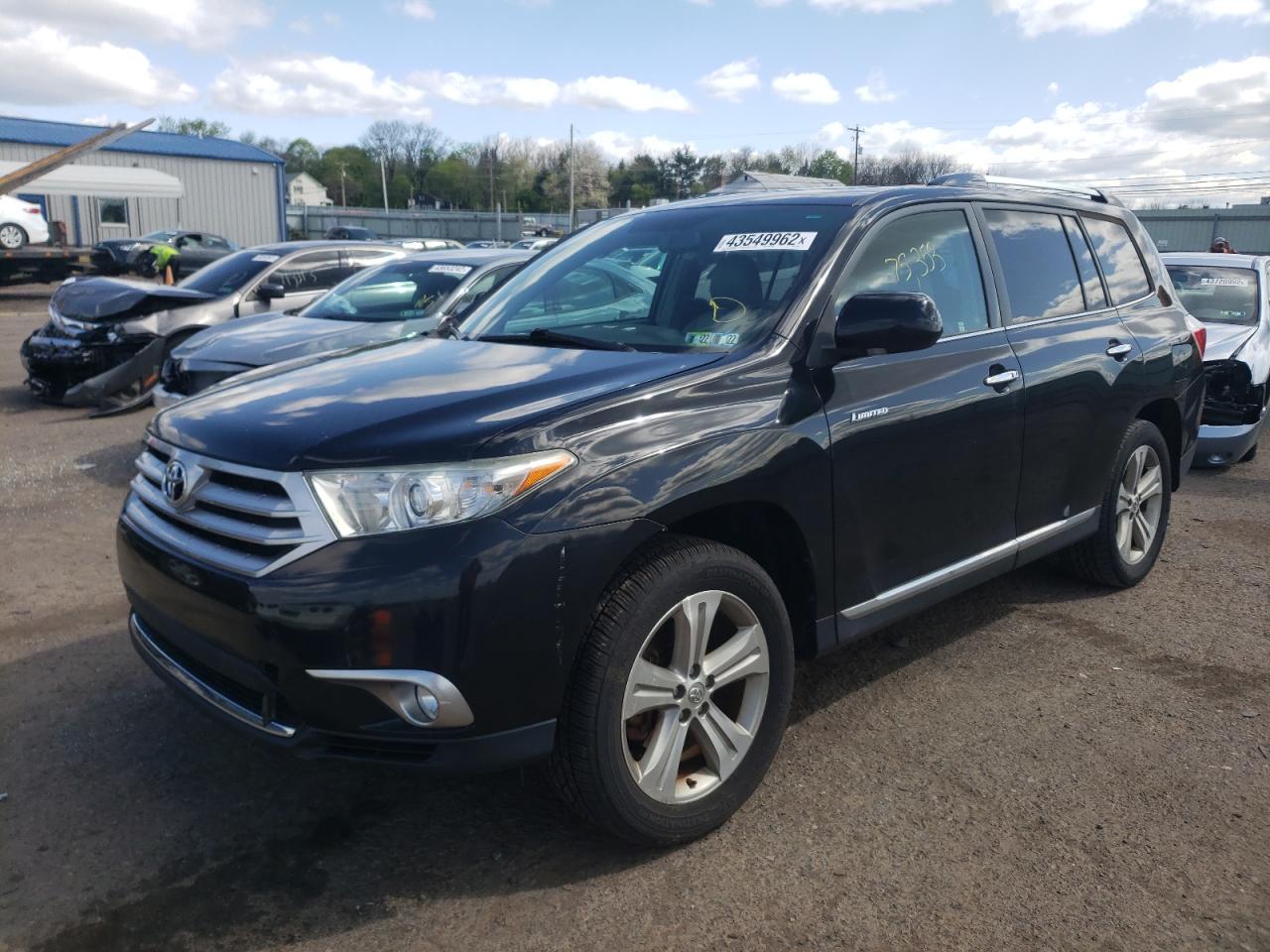 Photo 2 from auction – 2012 TOYOTA HIGHLANDER with VIN 5TDDK3EH9CS156678