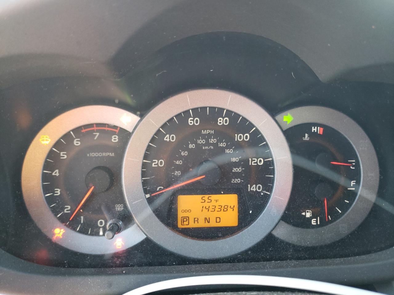 Photo 8 from auction – 2011 TOYOTA RAV4 with VIN 2T3ZF4DV6BW074024