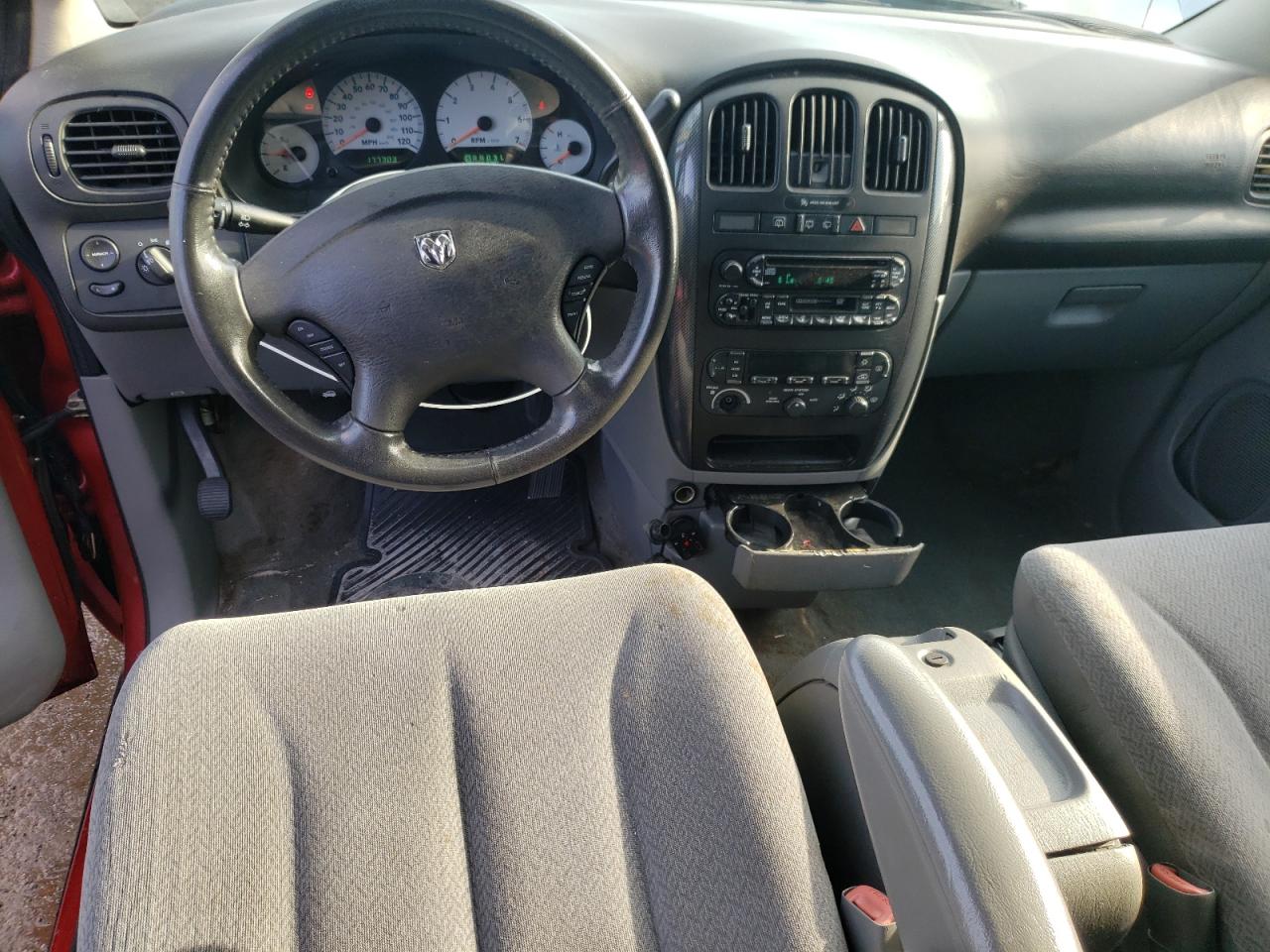 Photo 9 from auction – 2006 DODGE GRAND CARA with VIN 2D4GP44L06R723841