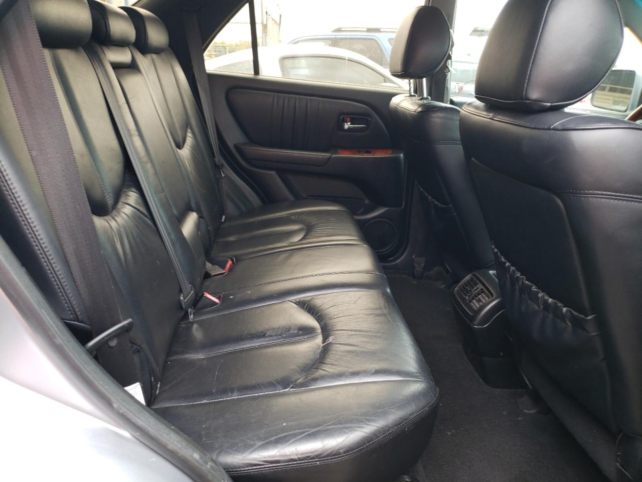 Photo 6 from auction – 2003 LEXUS RX 300 with VIN JTJHF10U330306816