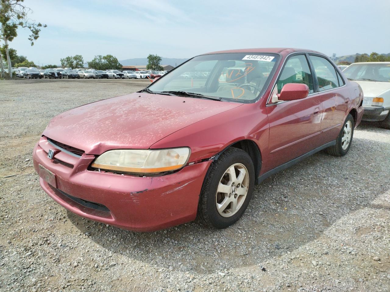 Photo 2 from auction – 2000 HONDA ACCORD with VIN JHMCG6690YC013003
