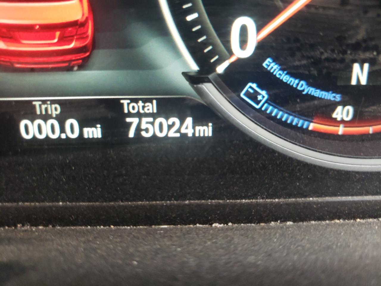 صورة رقم 8 من المزاد - 2015 BMW 750 مع VIN WBAYF8C50FD654289