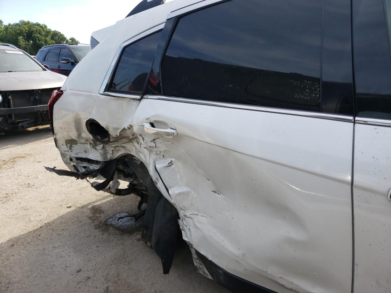 Photo 9 from auction – 2012 CADILLAC SRX PERFOR with VIN 3GYFNBE38CS573908