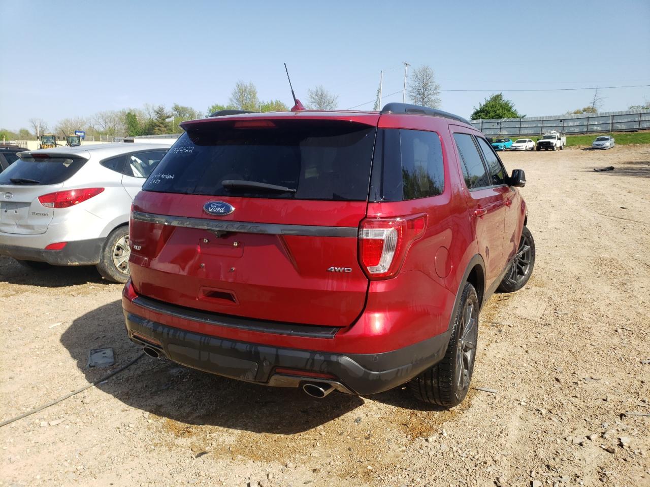 Фото 4 с аукциона – 2018 FORD EXPLORER X с VIN 1FM5K8D86JGA79905