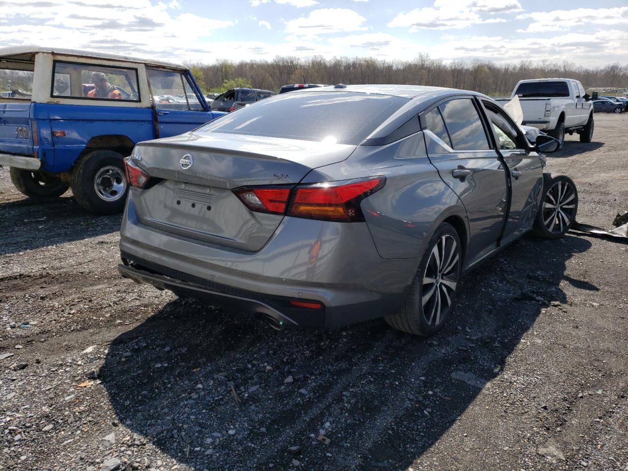 Photo 4 from auction – 2020 NISSAN ALTIMA SR with VIN 1N4BL4CV2LN302479
