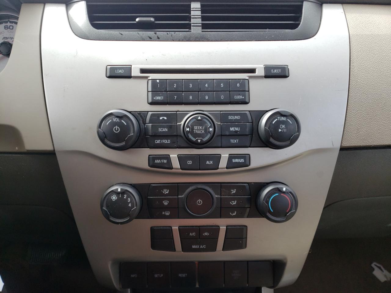 Photo 9 from auction – 2008 FORD FOCUS SE with VIN 1FAHP35N68W129105