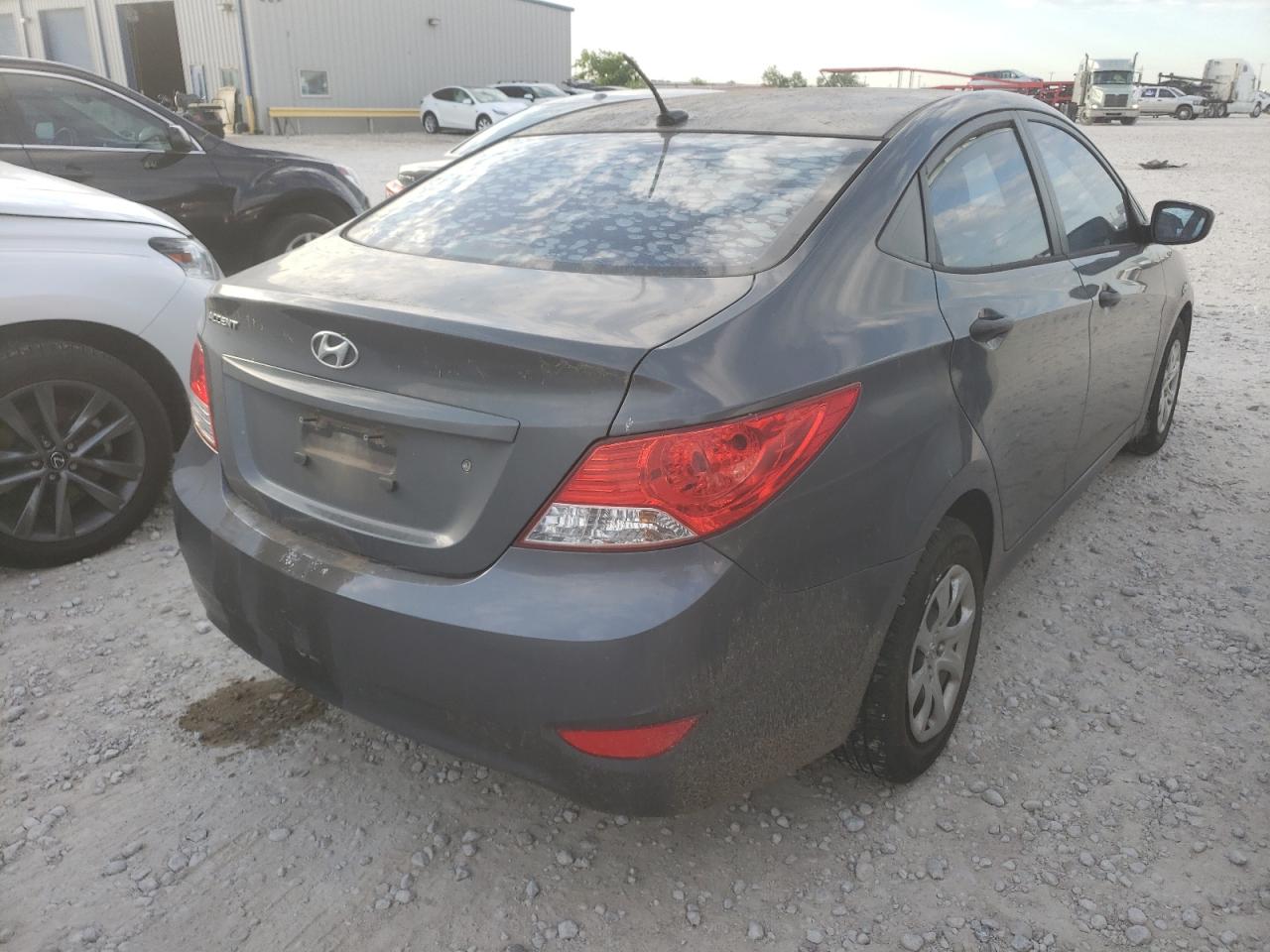 Photo 4 from auction – 2012 HYUNDAI ACCENT GLS with VIN KMHCT4AE4CU078683