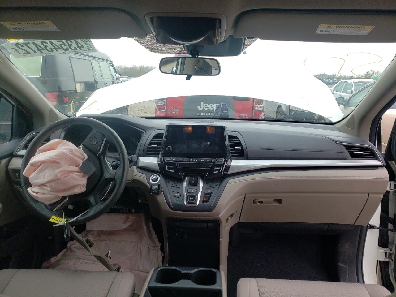 Photo 9 from auction – 2019 HONDA ODYSSEY EX with VIN 5FNRL6H56KB047149