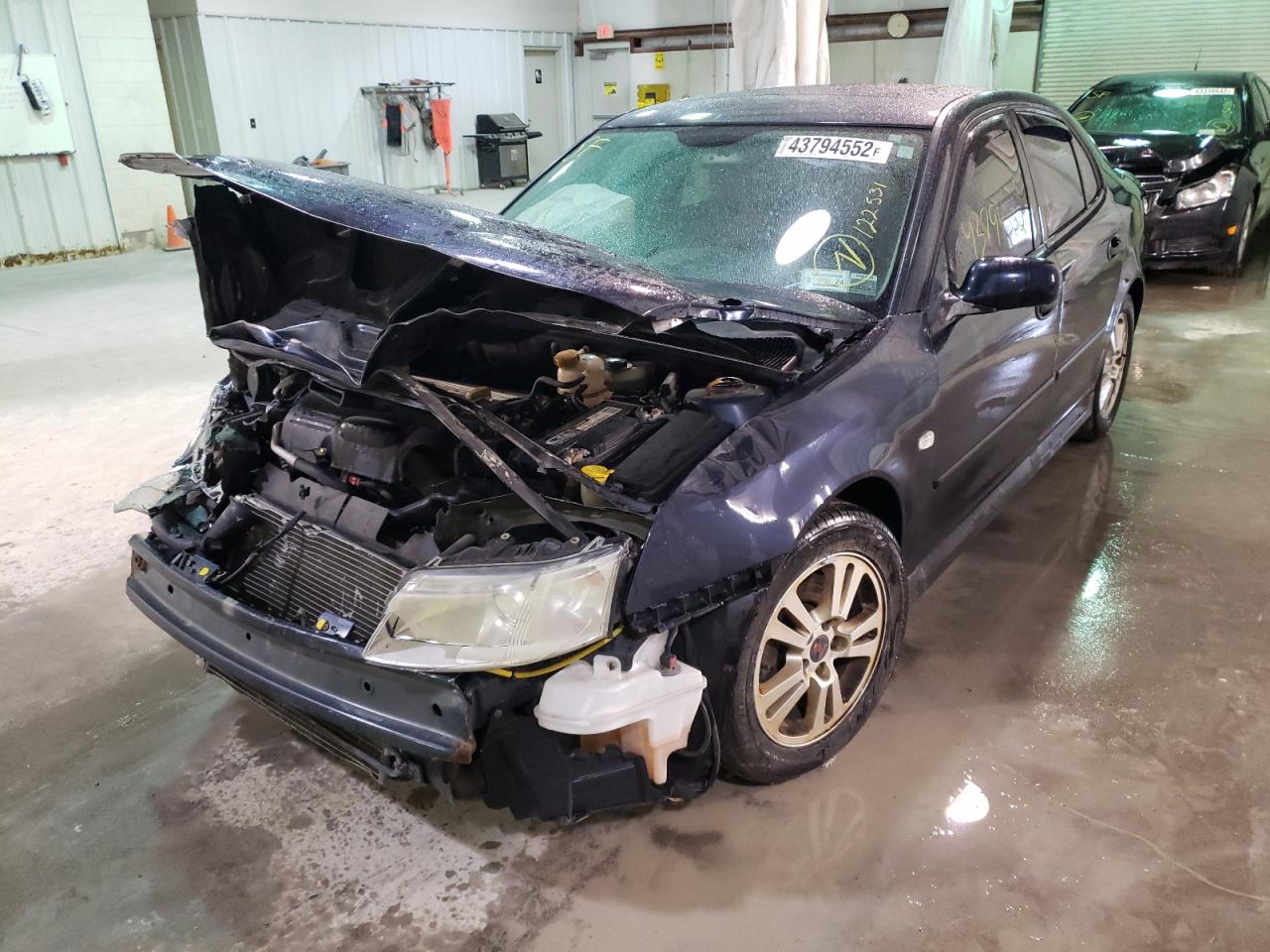Photo 2 from auction – 2005 SAAB 9-3 LINEAR with VIN YS3FB45S551001208