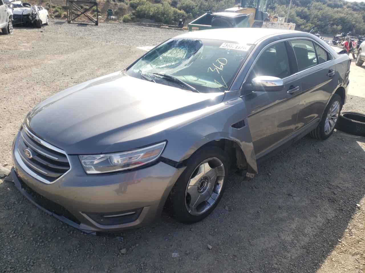 Photo 2 from auction – 2014 FORD TAURUS LIM with VIN 1FAHP2F88EG115621