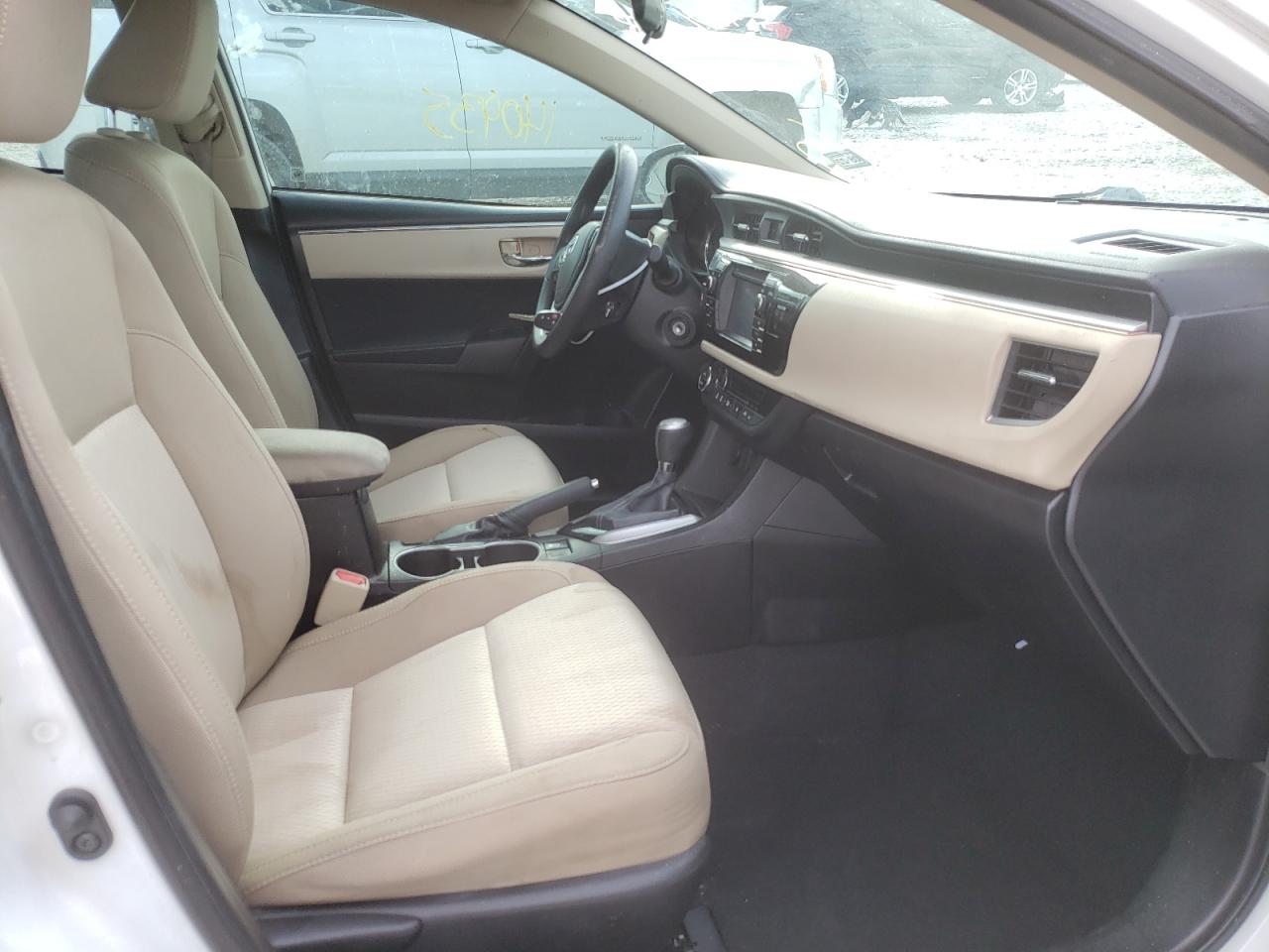 Photo 5 from auction – 2014 TOYOTA COROLLA L with VIN 5YFBURHE1EP094601