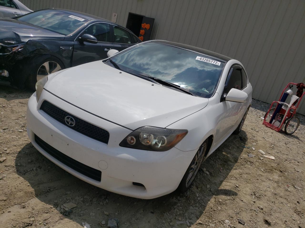 Photo 2 from auction – 2008 TOYOTA SCION TC with VIN JTKDE167080274445
