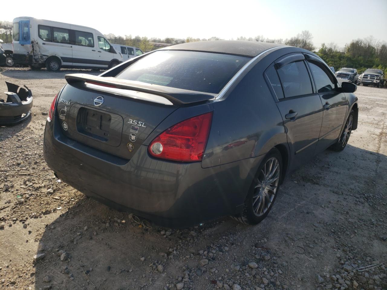 Photo 4 from auction – 2005 NISSAN MAXIMA SE with VIN 1N4BA41E85C827778