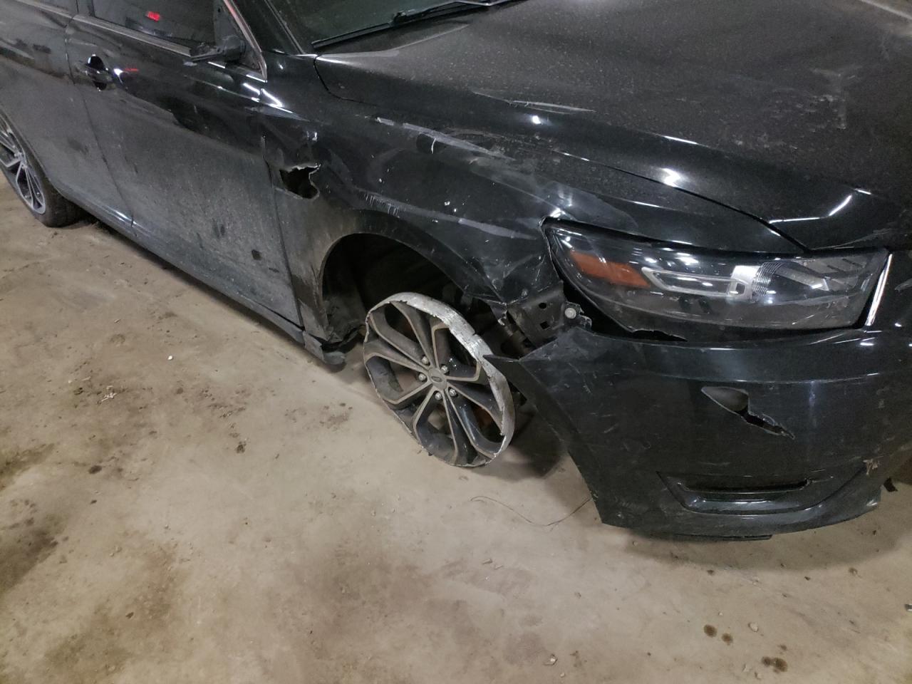Photo 9 from auction – 2013 FORD TAURUS SHO with VIN 1FAHP2KT5DG114483