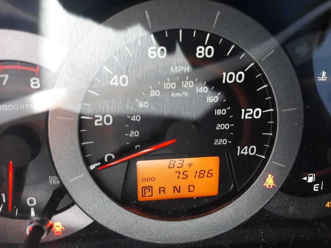 Photo 8 from auction – 2010 TOYOTA RAV4 with VIN JTMBF4DV4A5020552