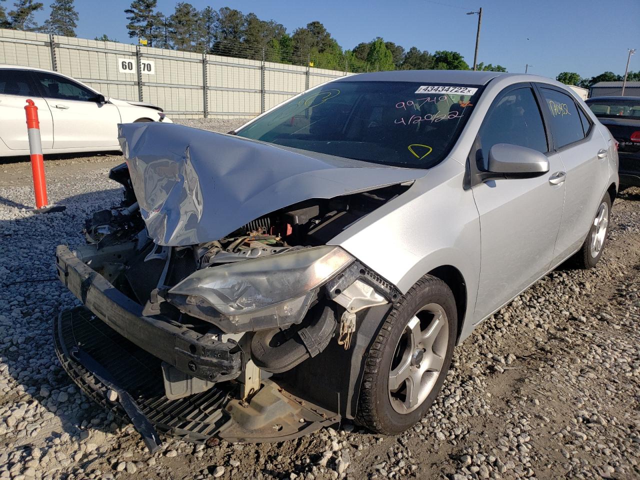 Zdjęcie 2 z aukcji – 2015 TOYOTA COROLLA L z VIN 2T1BURHE4FC299749