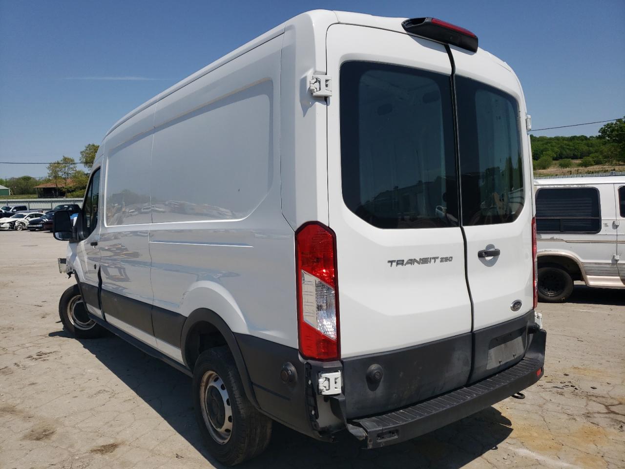 Photo 3 from auction – 2019 FORD TRANSIT T- with VIN 1FTYR2CM1KKA47743