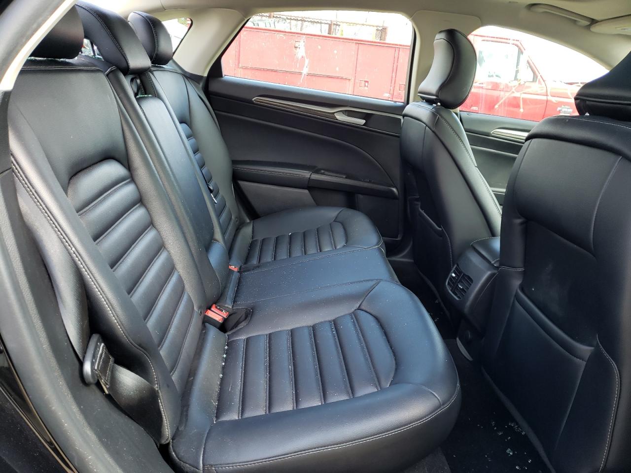 Photo 6 from auction – 2019 FORD FUSION SEL with VIN 3FA6P0MUXKR223464