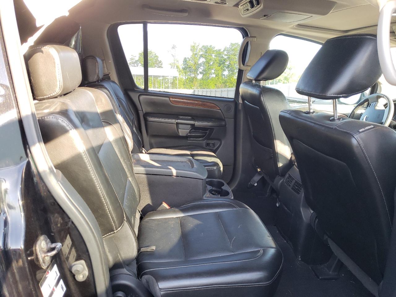 Photo 6 from auction – 2011 NISSAN ARMADA PLA with VIN 5N1BA0NF8BN606764
