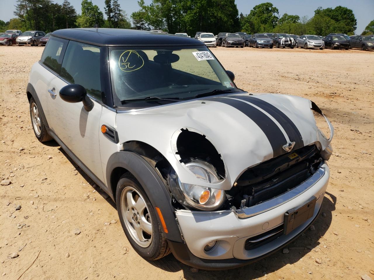 MINI COOPER 2011 with VIN WMWSU3C53BT251549 - Photo from auction