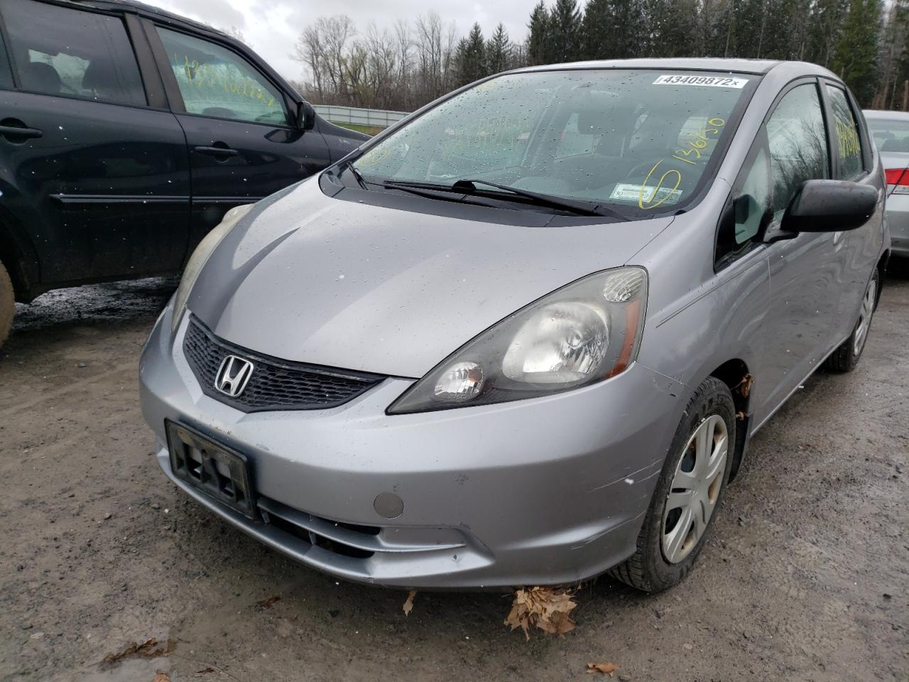 Photo 2 from auction – 2010 HONDA FIT with VIN JHMGE8H20AS026803