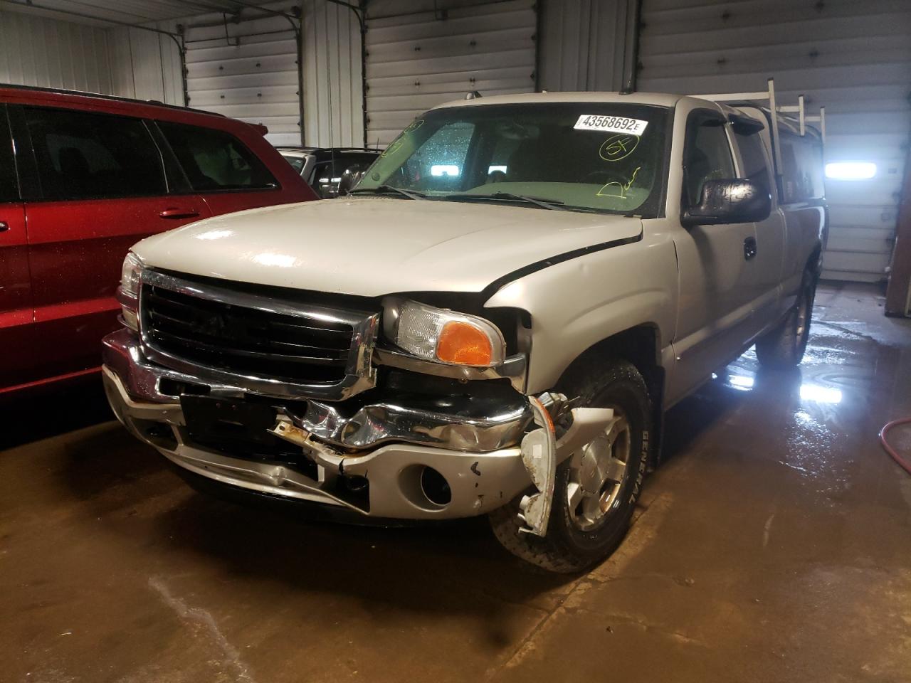 Photo 2 from auction – 2005 GMC NEW SIERRA with VIN 1GTEK19B75E159263