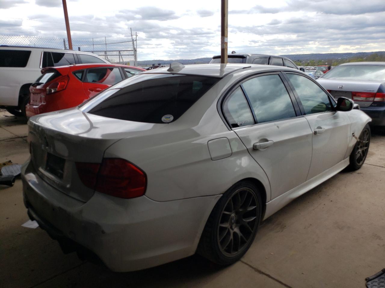 Photo 4 from auction – 2011 BMW 335 D with VIN WBAPN7C51BA949485