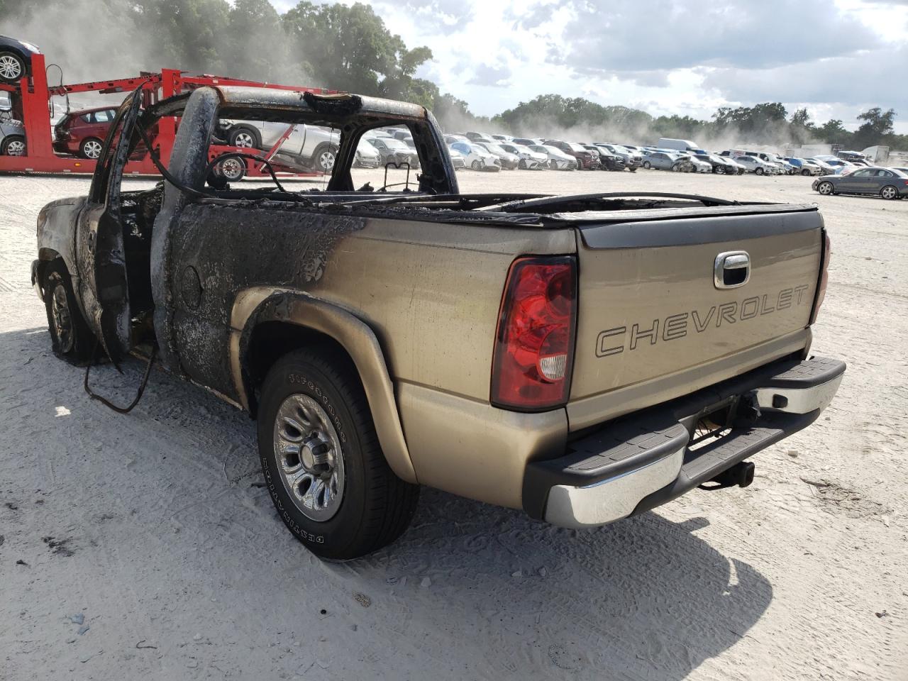 Photo 3 from auction – 2005 CHEVROLET SILVERADO with VIN 1GCEC14X05Z234586