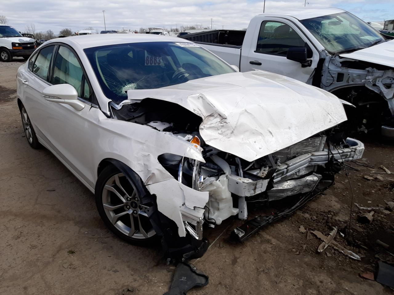 FORD FUSION SEL 2020 with VIN 3FA6P0CD5LR229062 - Photo from auction
