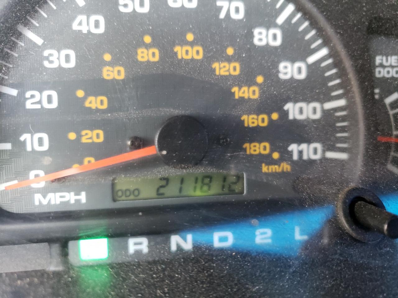 Photo 8 from auction – 2000 TOYOTA 4RUNNER SR with VIN JT3HN86R4Y0274147