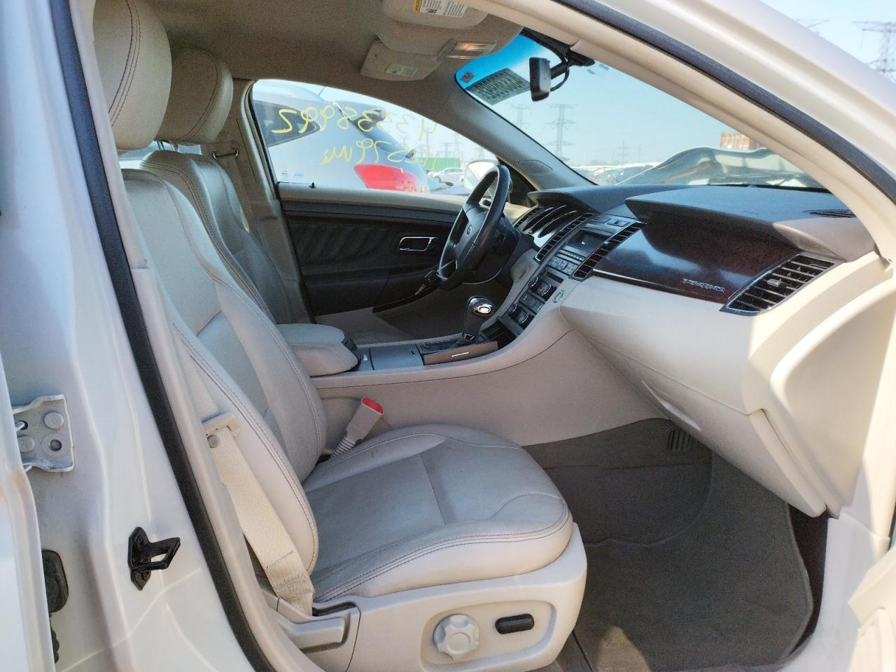 Photo 5 from auction – 2010 FORD TAURUS SEL with VIN 1FAHP2EW7AG162293